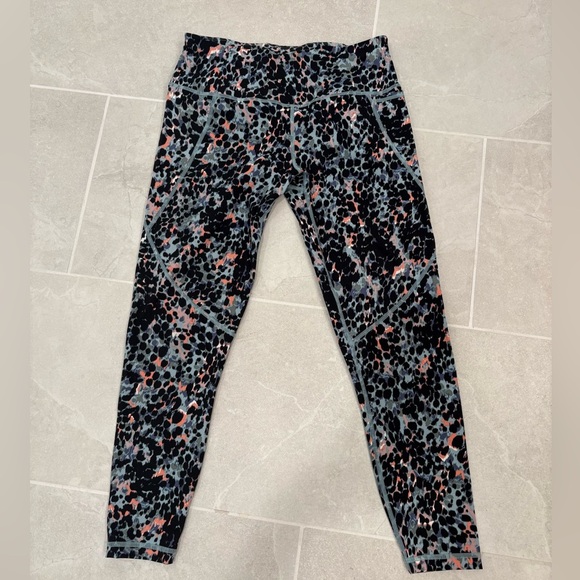 Sweaty Betty Power 7/8 Length Leggings Black Pink Blue Green Purple Size Small - Picture 1 of 10